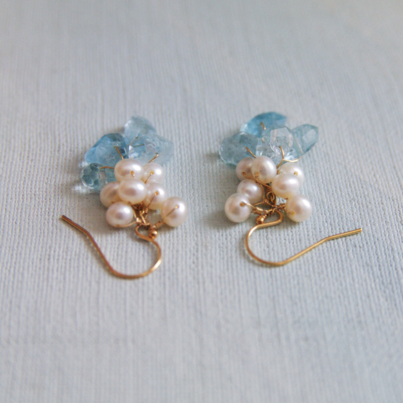 fusa : Aquamarine, Pearl（earring） アクアマリンとパールの房の耳飾り 6枚目の画像