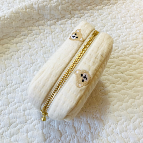 Sサイズ　kuma off-white minipouchミニポーチ　ヌビポーチ　ヌビ　イブル　くま　コスメポーチ 4枚目の画像