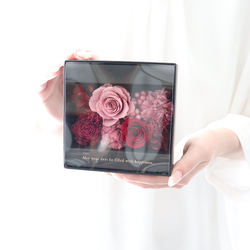 スモーキーピンクのバラとカーネーションのフレームボックス｜母の日・誕生日・退職祝い　pre.090 10枚目の画像