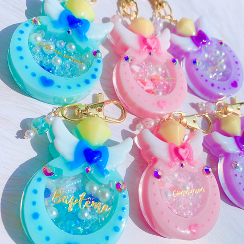 香水瓶 羽付き シャカシャカキーホルダー ꒰ঌ♡໒꒱‪‪ キーホルダー‬‬