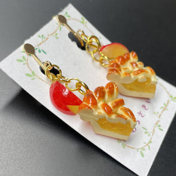 《受注生産》焼き立てアップルパイのイヤリング♡フェイクスイーツ 5枚目の画像