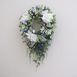 ブルーホワイトカラーのキャスケードリース　造花　アーティフィシャルフラワー　ｃｍｍｋ021 3枚目の画像