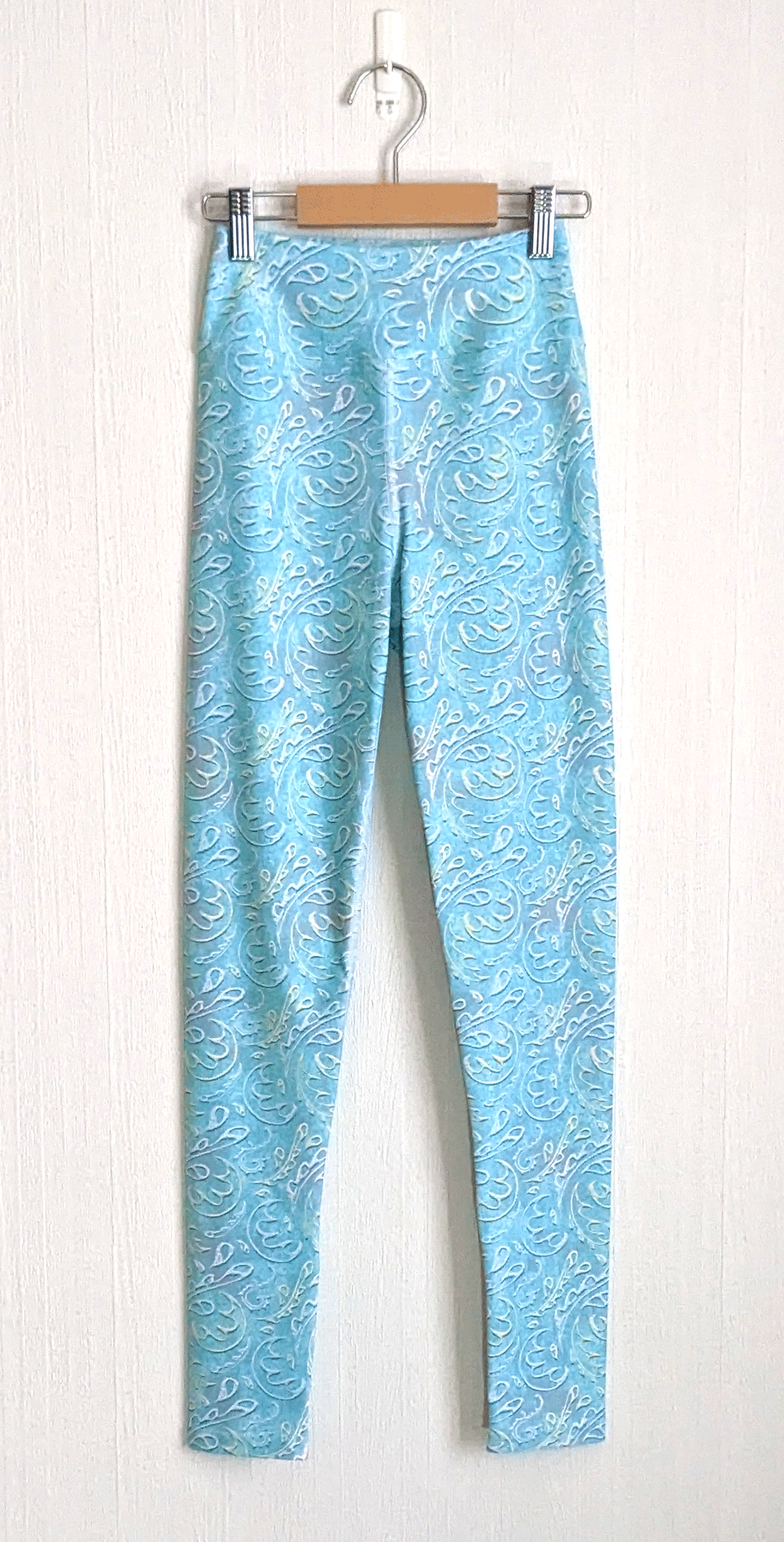 カジュアルソフトレギンス  アクアペイズリー