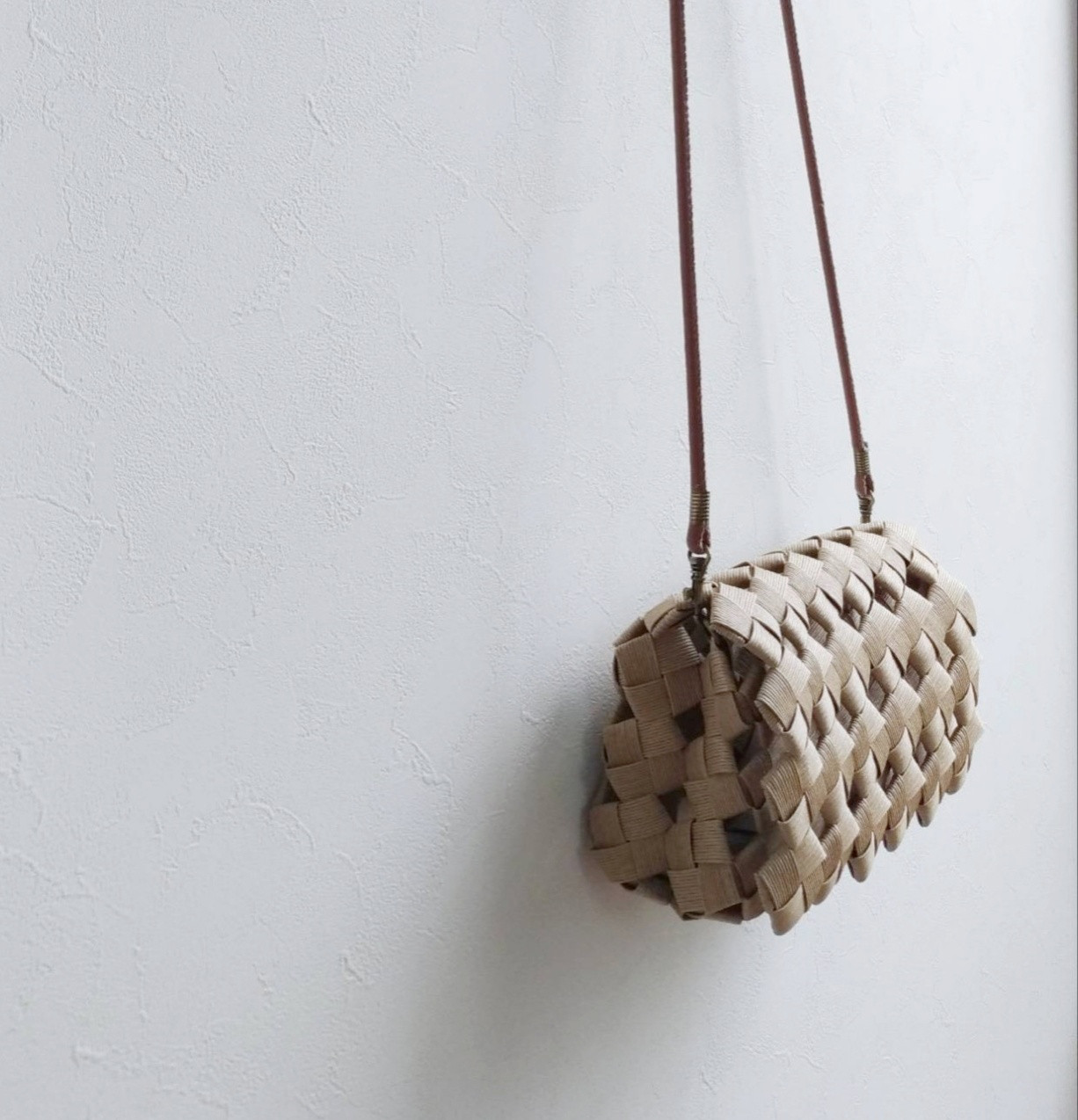 【選べる8色＆ストラップ】 春恋し 大人かごバッグ ショルダー きなり beige ギフトにも人気 4,510円