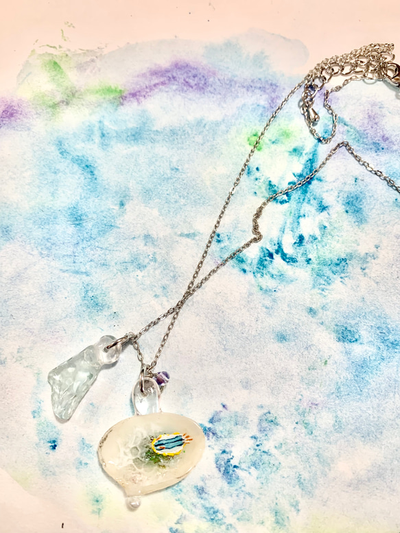貝殻　手描き　ウミウシ　レジンアート　ネックレス　73.handmade 5枚目の画像