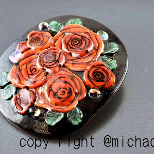 創作トンボ玉 赤い薔薇 アートガラスのジュエリー red rose