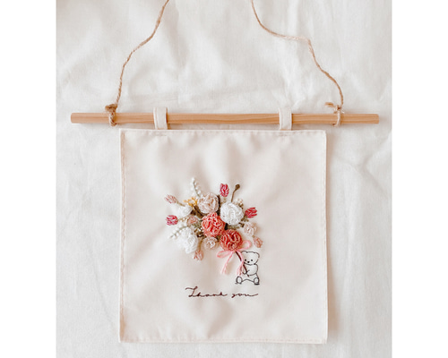 刺繍タペストリー　インテリア雑貨 楽天市場】季節の刺繍 タペストリー おしゃれ Mサイズ ミモザ
