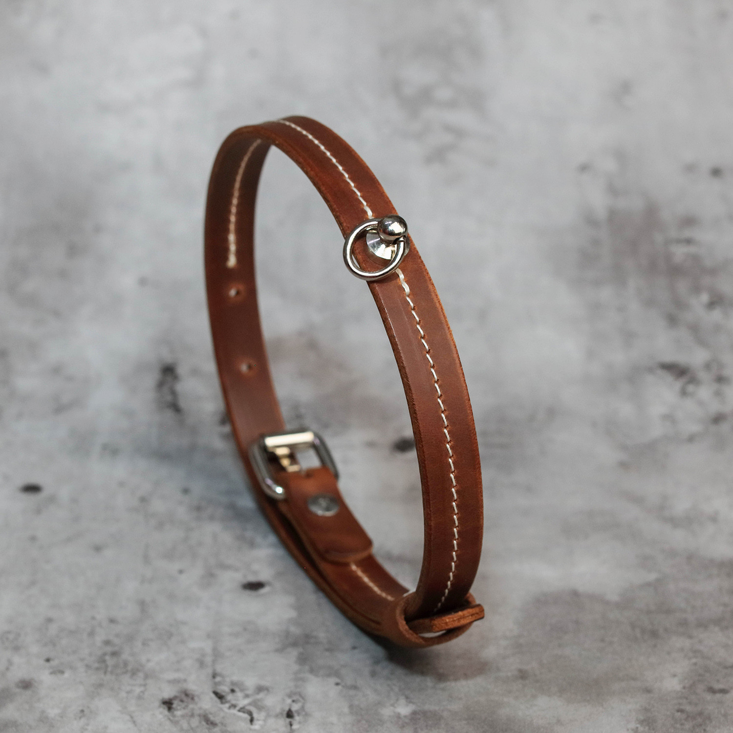 ヴィンテージブラウン本牛革チョーカー シックなチョーカー 可愛い リード付き