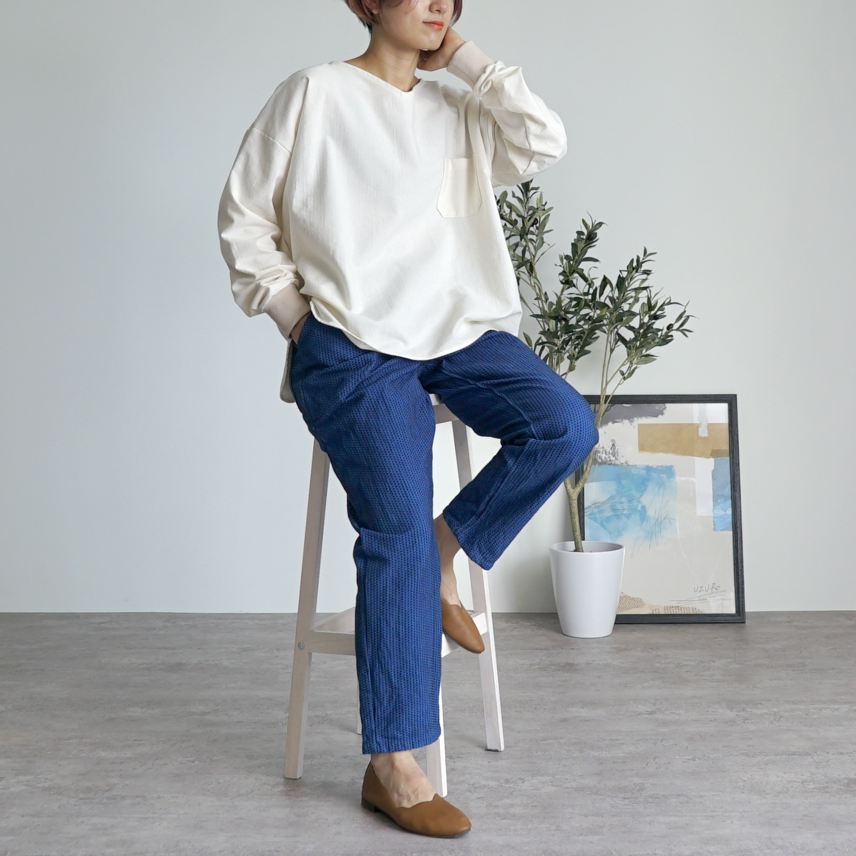 【福袋】ドロップショルダーVネックロンT/生成り＋一本刺し子 スッキリサルエルパンツ/ブルー