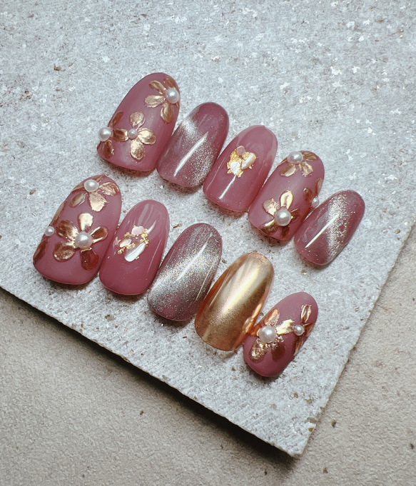 送料無料！サイズオーダーネイルチップ♡マグネット&ミラーフラワー  