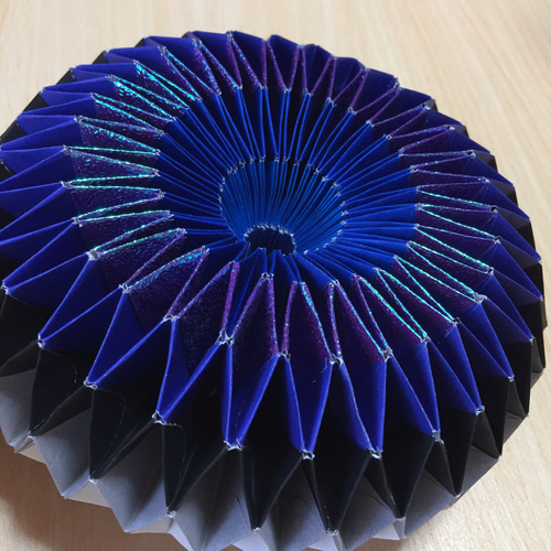 折*紙様 Monro モンロー　Round Cusion 折*紙様 Monro モンロー Round Cusion Catesby Nonskid Rocker Chair