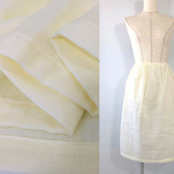 ペチコート　ダブルガーゼ　ゴムウエスト　57cm丈　クリーム色　インナースカート　アンダースカート 1枚目の画像