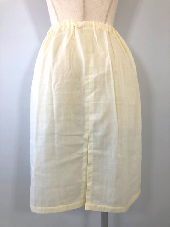 ペチコート　ダブルガーゼ　ゴムウエスト　57cm丈　クリーム色　インナースカート　アンダースカート 4枚目の画像
