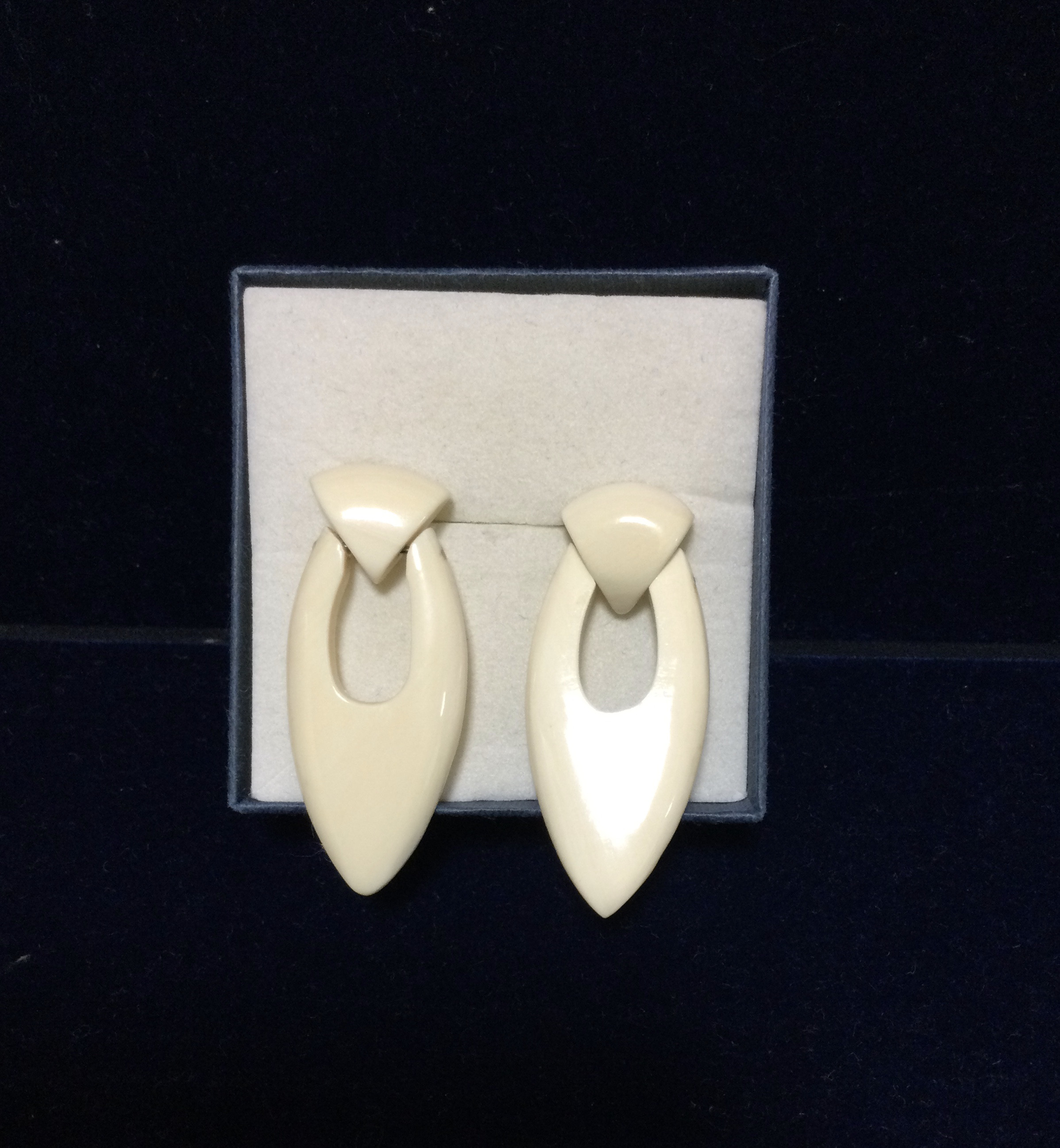 ☆本象牙ピアス（14kgf使用）※A-37a☆