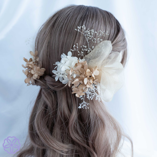 ベージュリボン×ふわふわシフォンの髪かざり 結婚式 成人式 卒業