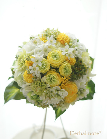 【造花＊ウェディングブーケ】PB-188　ラナンキュラス　ナチュラル　ボタニカル　ラウンドブーケ　大人花嫁　大人婚