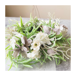 13cm フライングリース　白グレー　アーティシャルフラワー　造花　お誕生日　結婚祝い　ギフト　リビング雑貨　通 5枚目の画像