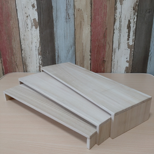 ☆追加可能☆3つセット コの字型 ディスプレイラック 什器〜固定の後