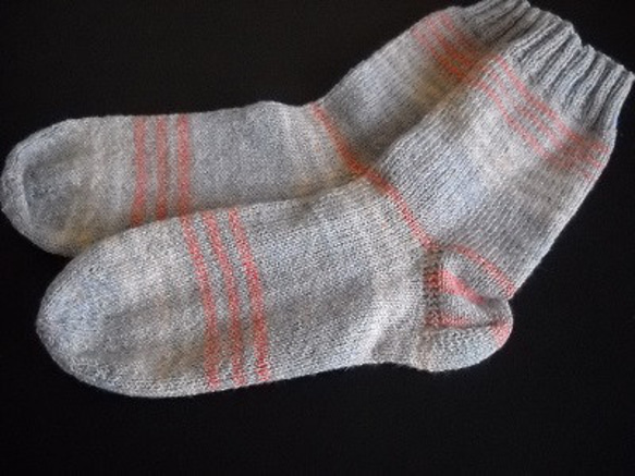 ＊母の日セール＊　手編みの靴下　コットンと竹繊維を含んだ糸で編んだ靴下（女性用） 5枚目の画像