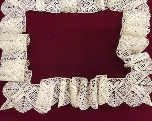 ベルギー製・アンティーク縁飾り用トーションレース（No.2076） レース