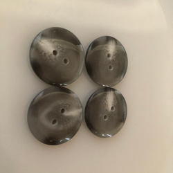 アンティーク ボタン 4個　ビンテージ 昭和 レトロ 個性的 ハンドメイド素材 日本製 ポップ アクセ 4枚目の画像