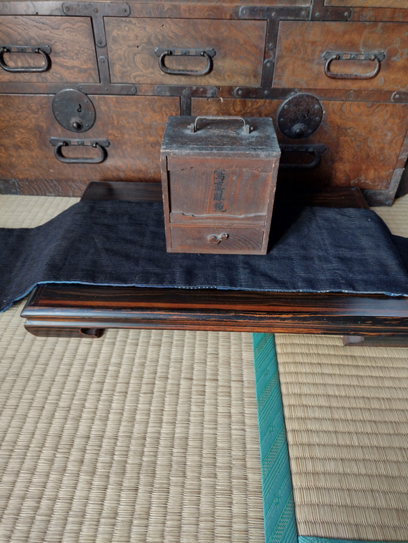 ヴィンテージ藍　絣　会津木綿のテーブルマット　ふるさとの風景 3枚目の画像