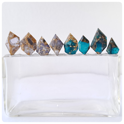 高品質ネオンブルーアパタイトのコンポジットストーン 2個 天然石