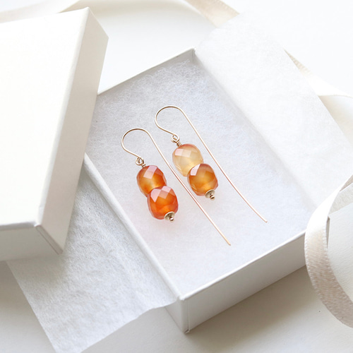 カーネリアン　銀杏カービング　14kgf ピアス カーネリアン 銀杏カービング 14kgf ピアス カーネリアン 銀杏