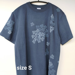 ユニセックスS/M/L・スタンプアートワークTシャツ『いちごいち衣』あじさい 5枚目の画像
