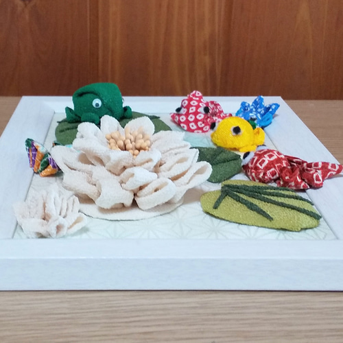 夏飾り＊金魚＊スイレン＊カエル＊つまみ細工＊フォトフレーム完成品