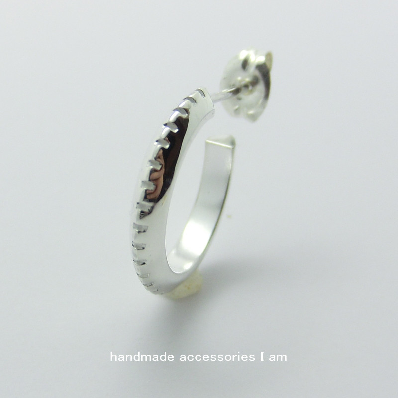 受注製作商品　片方/片耳　シンプル　三角フープピアス　10mm　シルバー925　IPI0117