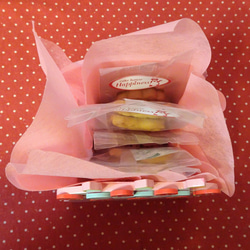 木製イチゴケーキのケースにクッキー５袋詰め合わせ♪(*^▽^*) 8枚目の画像
