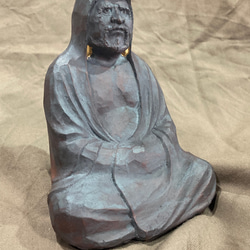仏像、達磨大師像。 4枚目の画像