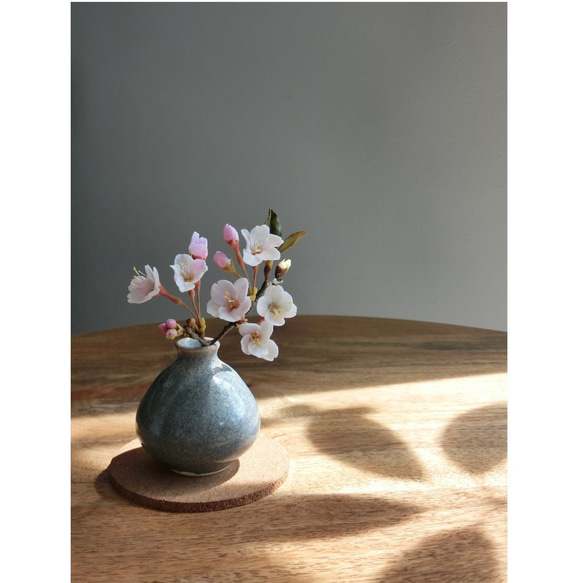✿【 粘土置物】「春の色々一輪挿し」桜・ムスカリ・水仙・スノーフレークの４種セット No.9 ／ 花瓶付き 12枚目の画像