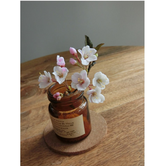 ✿【 粘土置物】「春の色々一輪挿し」桜・ムスカリ・水仙・スノーフレークの４種セット No.9 ／ 花瓶付き 19枚目の画像