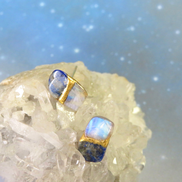 月灯りの夜＊Moon stone×Lapis Lazuli＊金継ぎピアス／M size 3枚目の画像