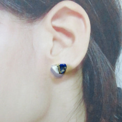 月灯りの夜＊Moon stone×Lapis Lazuli＊銀継ぎピアス／M size 6枚目の画像