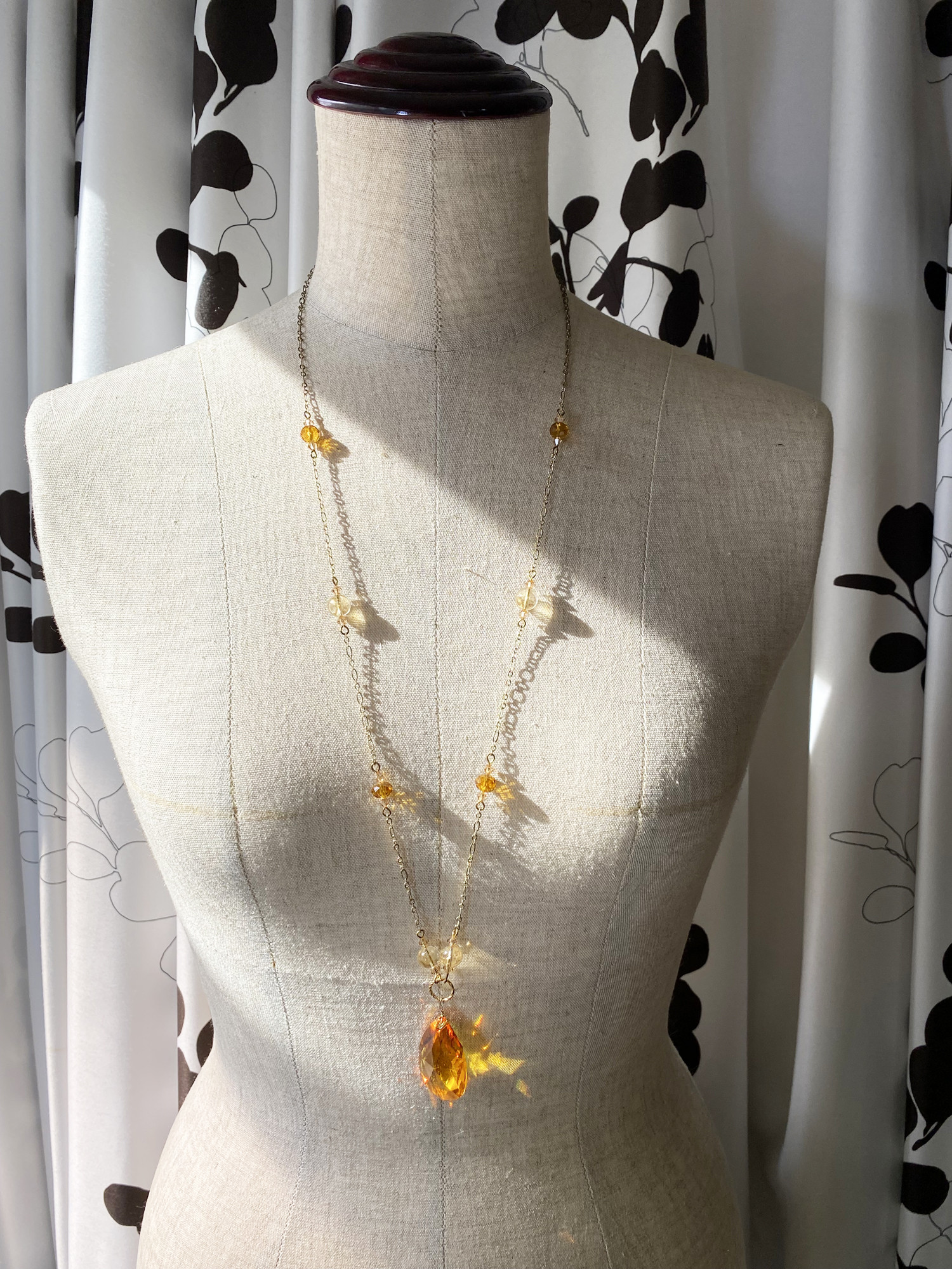 天然石◆シトリンとキラキラガラスビーズ（ヴィンテージ）のゴールド系ロングネックレス◆検ペンダント