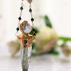 クローライト水晶とパールのワンドネックレス 4枚目の画像