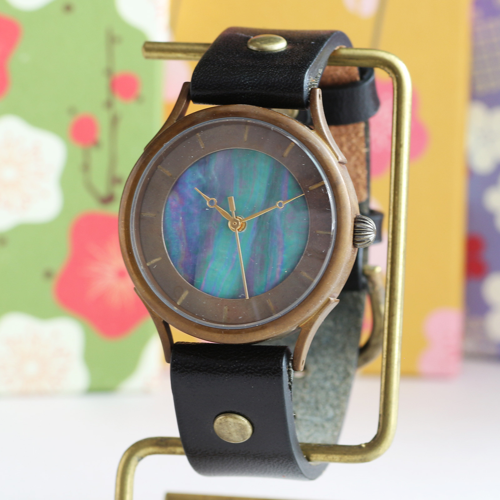 ☆*:プレゼント☆時計 *ハンドメイド 伝統工芸品 螺鈿(らでん)黒で作るハンドメイドウォッチ バー