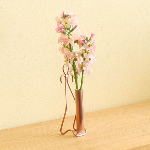 掛けても置いてもOk！ お花長持ち銅製の一輪挿し 一輪挿し・花瓶・花器