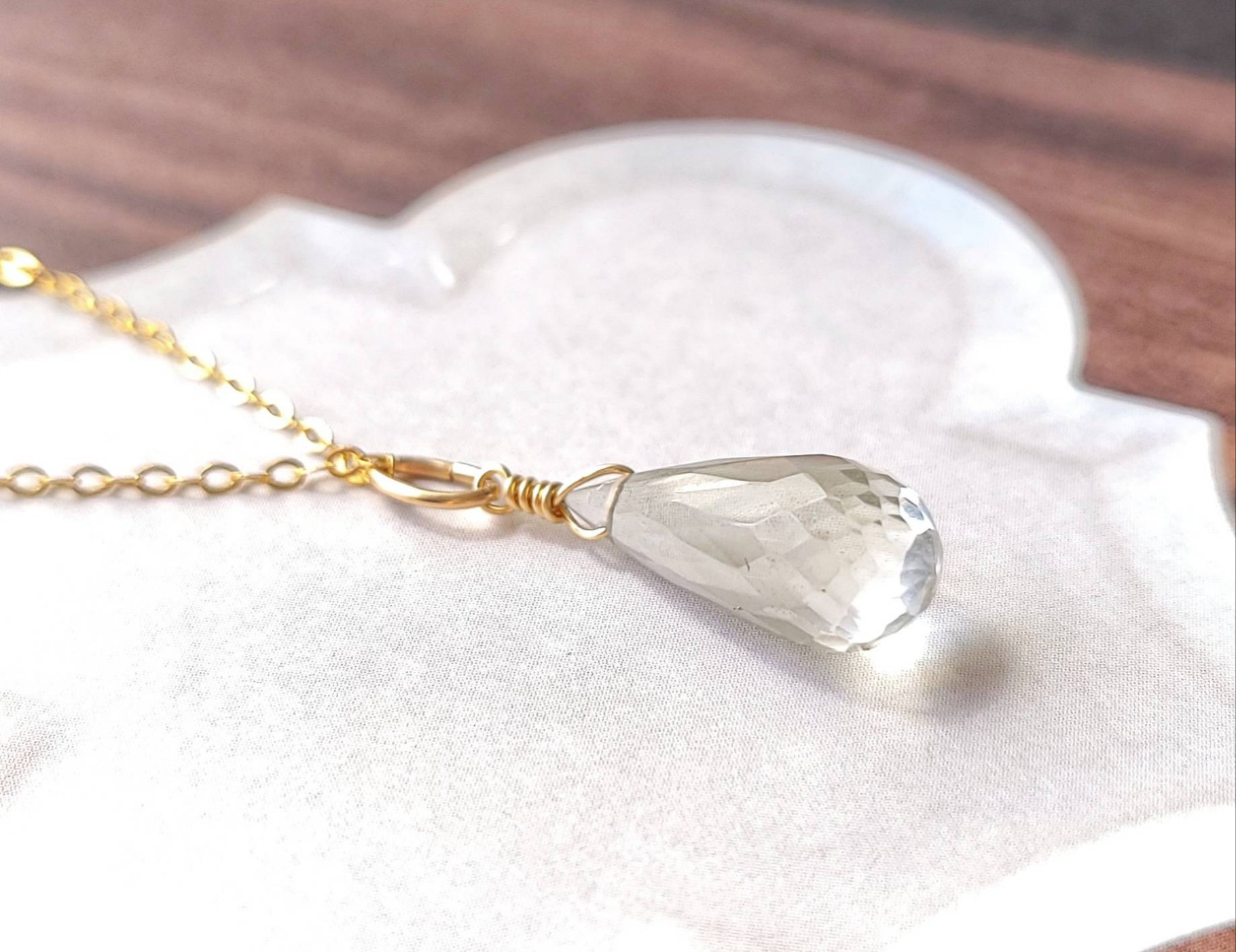 天然石14kgf　グリーンアメジストのネックレス　華奢　シンプル　金属アレルギー対応