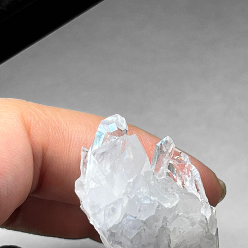 Thomas Gonzaga crystal cluster / トマスゴンサガ産水晶
