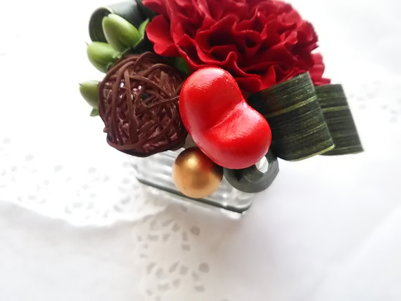 【僅1件】❁可愛的陶土插花/玻璃花瓶，紅色康乃馨和豐滿的心❁ 第5張的照片