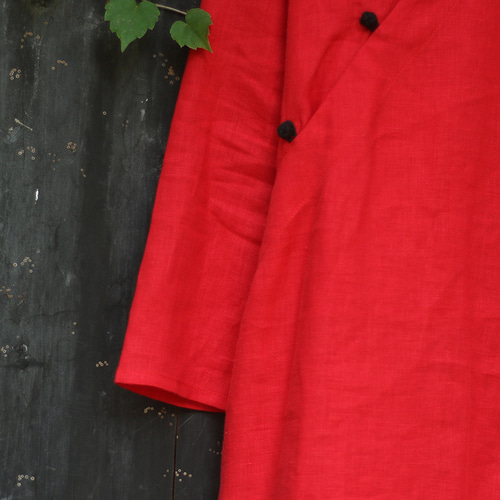 パラスパレス 半袖 リネンロングワンピース 赤　フリーサイズ パラスパレス 半袖 リネンロングワンピース 赤 フリーサイズ