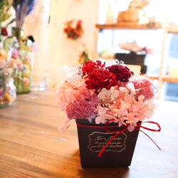 ドライフラワーのミニアレンジメント　母の日ギフト2025 3枚目の画像