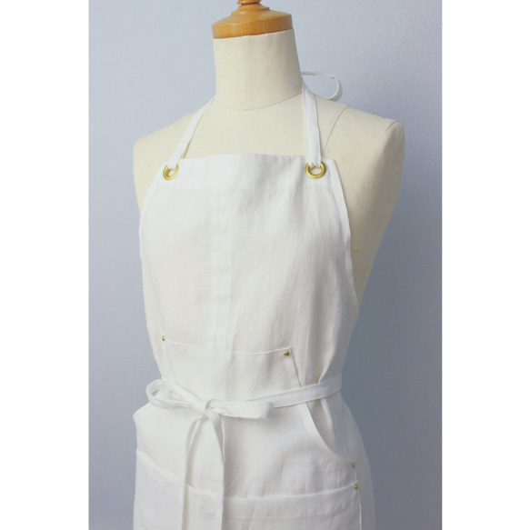 上質リネンエプロン【Eyelet switching apron】White 8枚目の画像