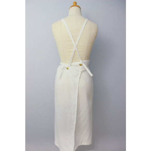 上質リネンエプロン【Eyelet switching apron】White 6枚目の画像