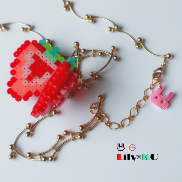 受注制作】乙女の果実ネックレス/ドット絵 ネックレス・ペンダント