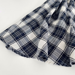 コットン素材フレアースカート（チェック柄　ネイビーXアイボリー） 15枚目の画像